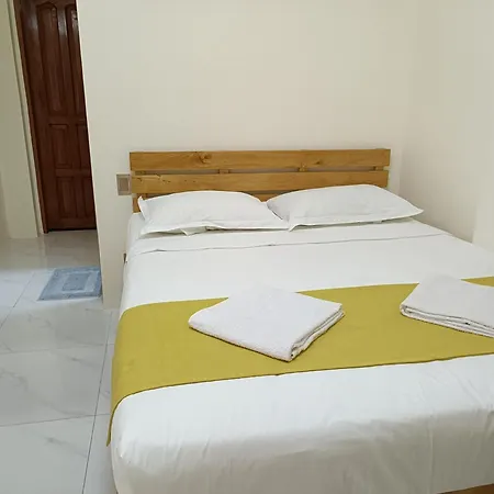 Speed 8 Hotel