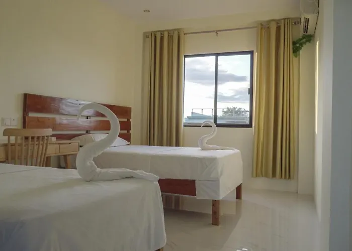 Speed 8 Hotel ホテル モアルボアル