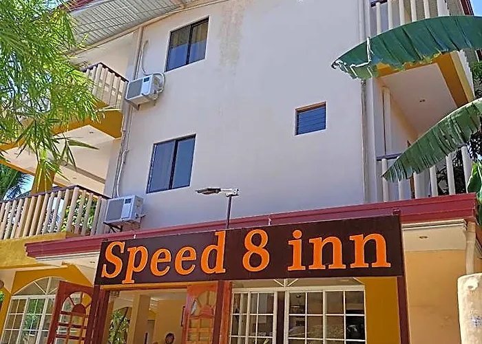 Speed 8 호텔 몰볼