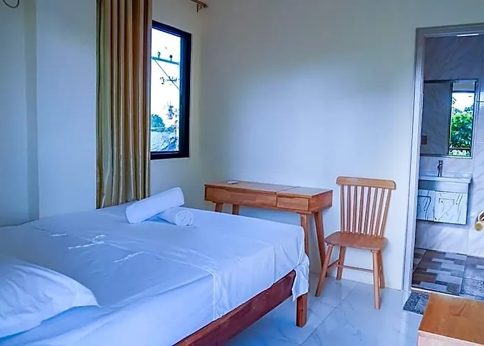 Speed 8 Hotel Moalboal