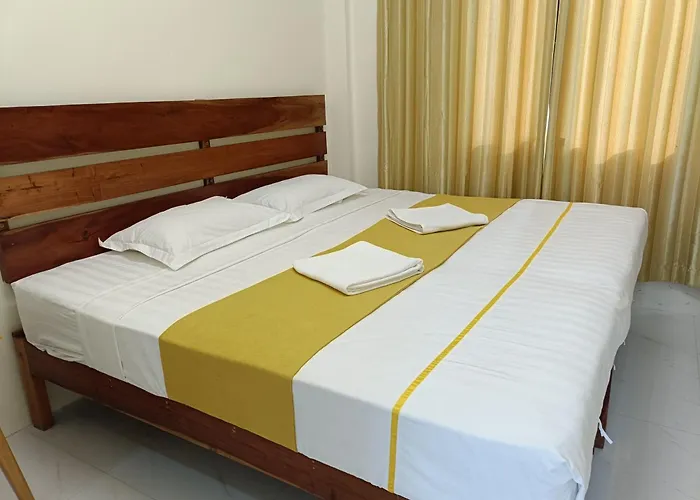 Speed 8 Hotel