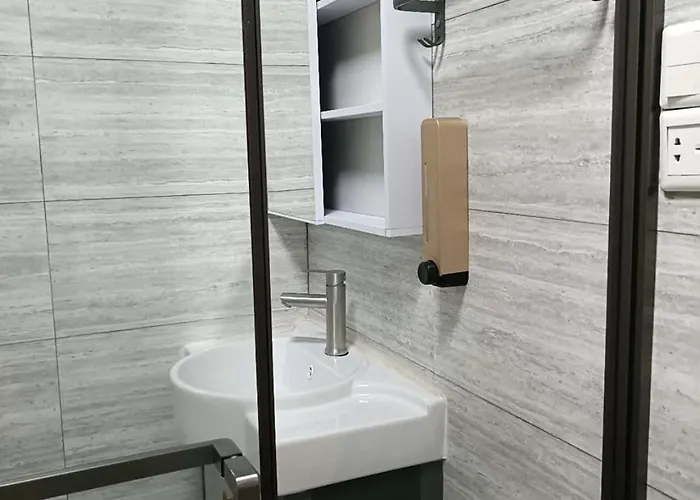 Hotel Speed 8 Hotel 3*